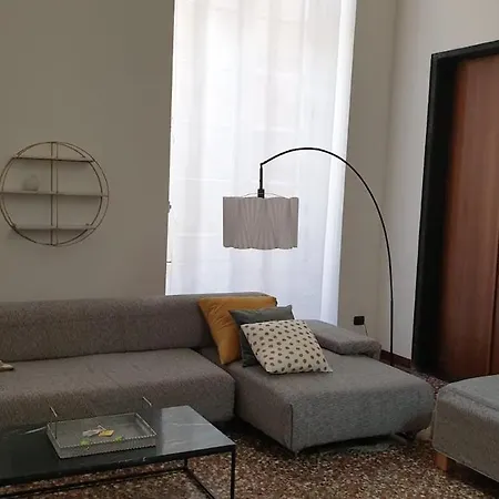 Apartment Unique Palazzo In Palazzo Sopranis