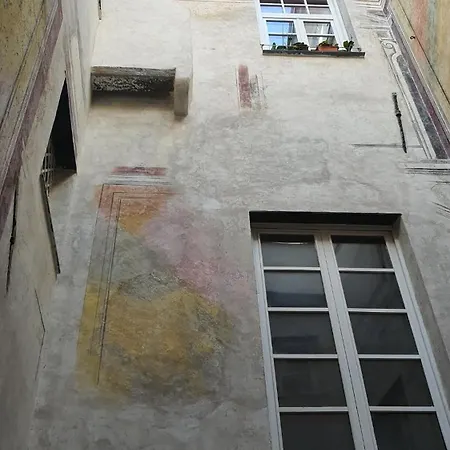 Apartment Unique Palazzo In Palazzo Sopranis *